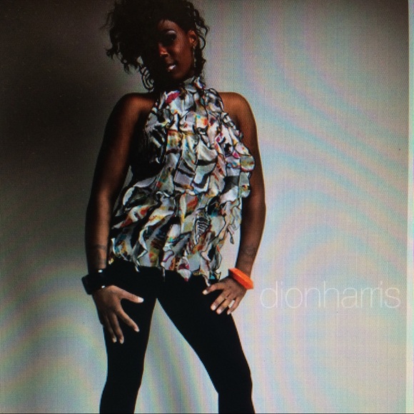 Meet your Posher, Janine - Picture 3 of 4